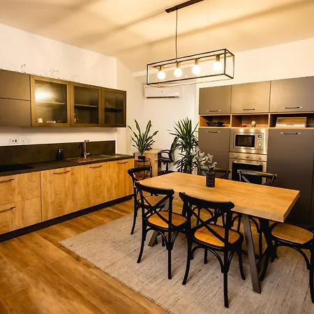 Luxurious Penthouse With Private Pool, Wifi & Ac By 360 Estates Msida